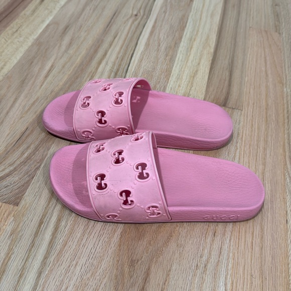 Pink Gucci Slides - Picture 2 of 7